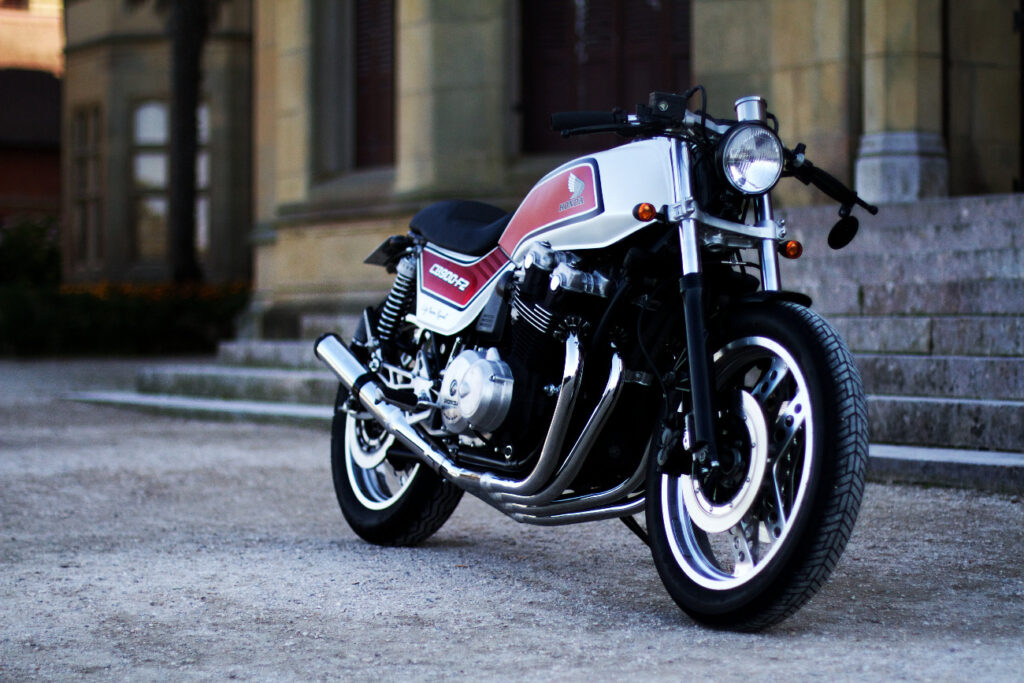 CRSS-Honda-Cafe-Racer-CustomBIKE.cc-1.jpg