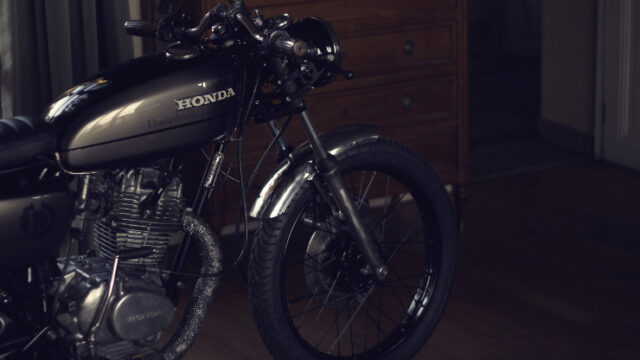 Dauphine-Lamarck-Honda-CB125S-1-CustomBike-1.jpeg