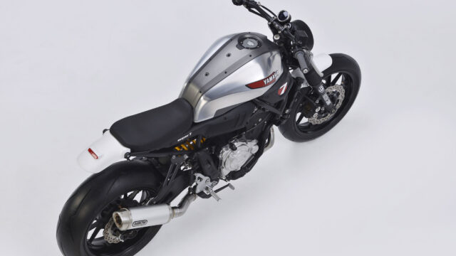 JvB-Moto-Super-7-Yamaha-XSR900-top-right-view-2.jpg