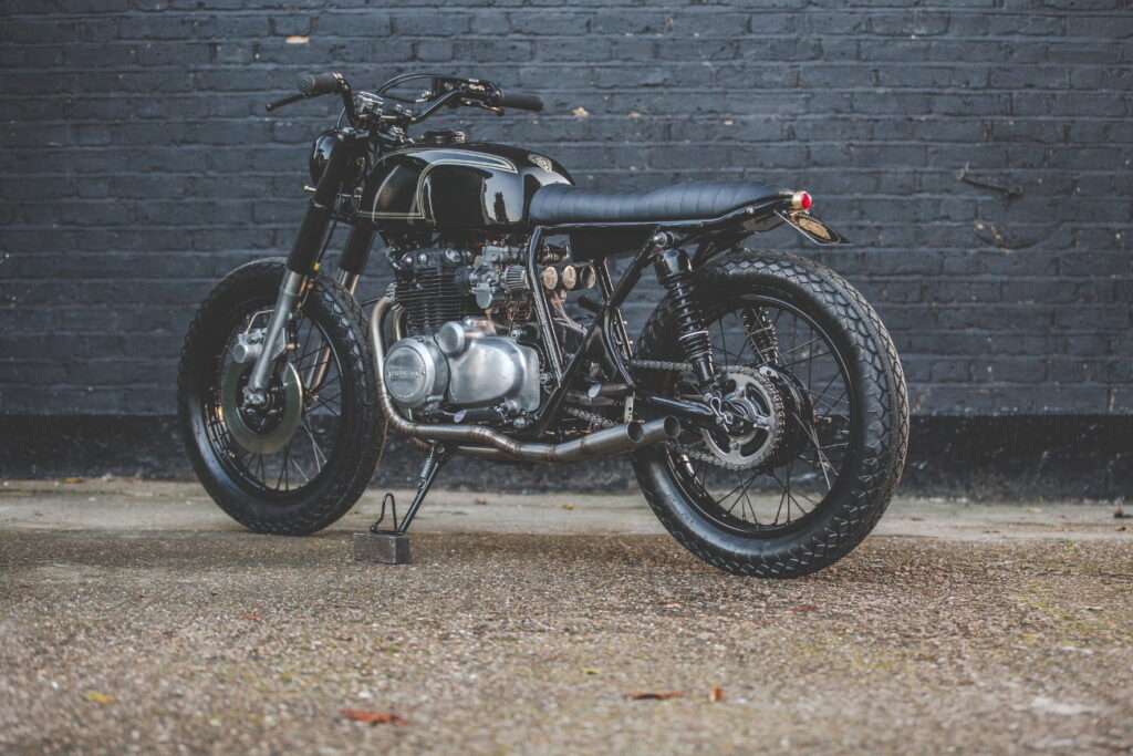 LIONS-DEN-MOTORCYCLES-Honda-CB350-CustomBIKE.cc-1.jpg