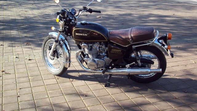 Retro-Bikes-Croatia-1976-HONDA-CB500T-Restored-1.jpg