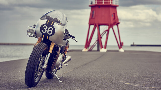 Triumph-Thruxton-R-3-Barbour-International-CustomBIKE-1.jpg