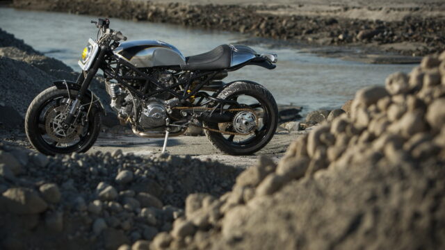 Benjie's Cafe Racers sea shot